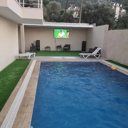 Dalgic Pool Club פאטהיה